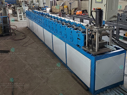 Ventilation duct flange machine